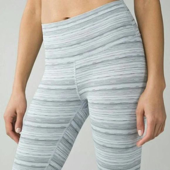 Lululemon High Times Crop Leggings in Silver Fox Coral Pink Zipper Small - Picture 10 of 11